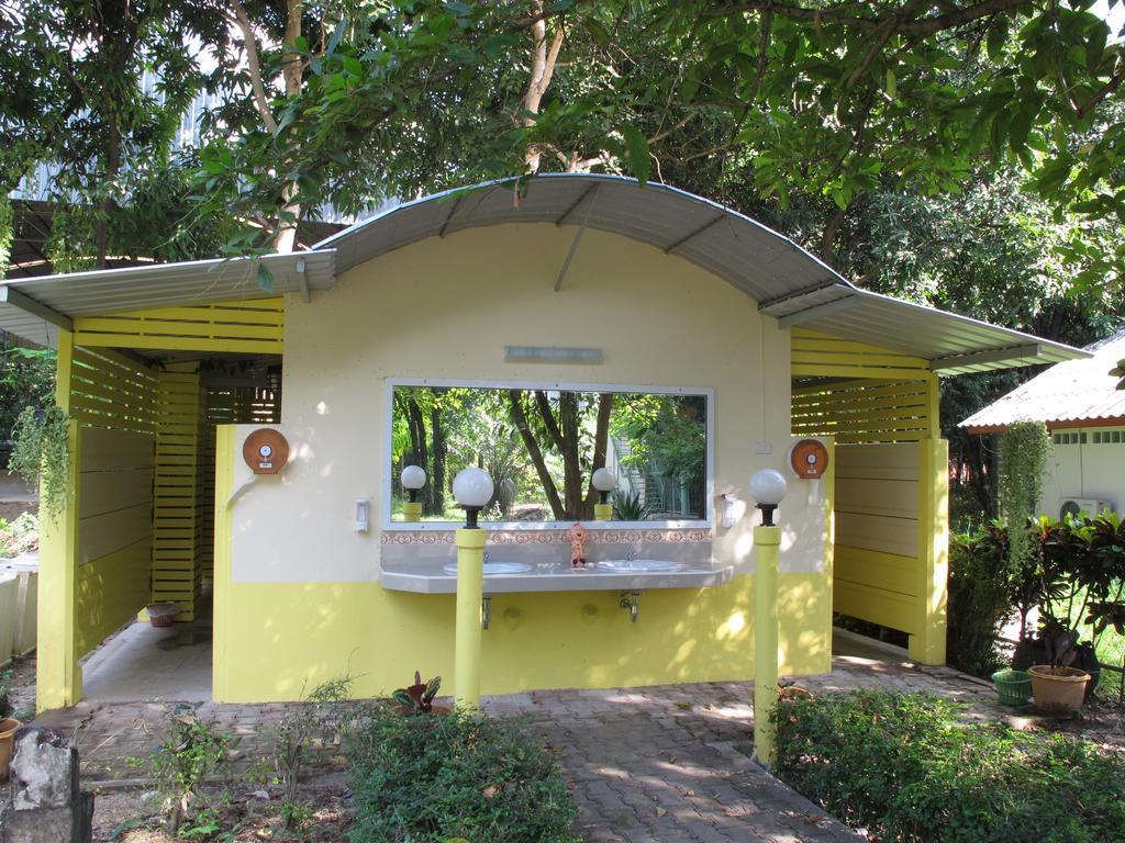 Baan Suan Chan Kanchanaburi Exterior photo
